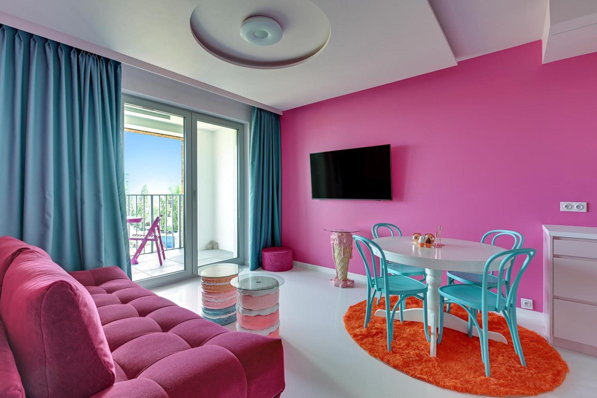 Zurawie Pink Port By Grand Gdańsk